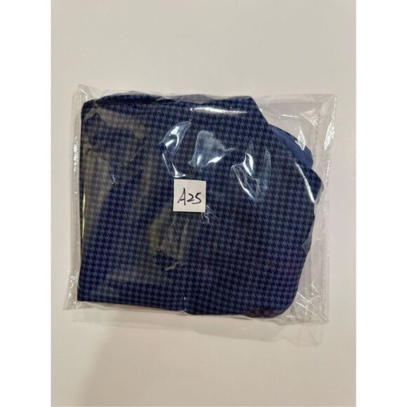 Size M Offline by Aerie Recharge Least Support Sports Bra in Blue Houndstooth - Picture 10 of 12